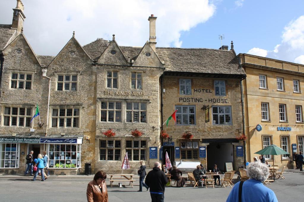 The Kings Arms Hotel Stow-on-the-Wold Exterior photo