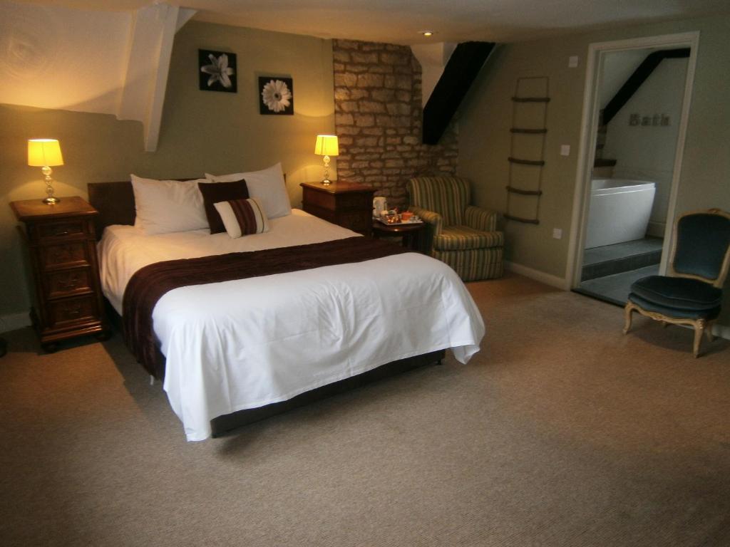 The Kings Arms Hotel Stow-on-the-Wold Room photo